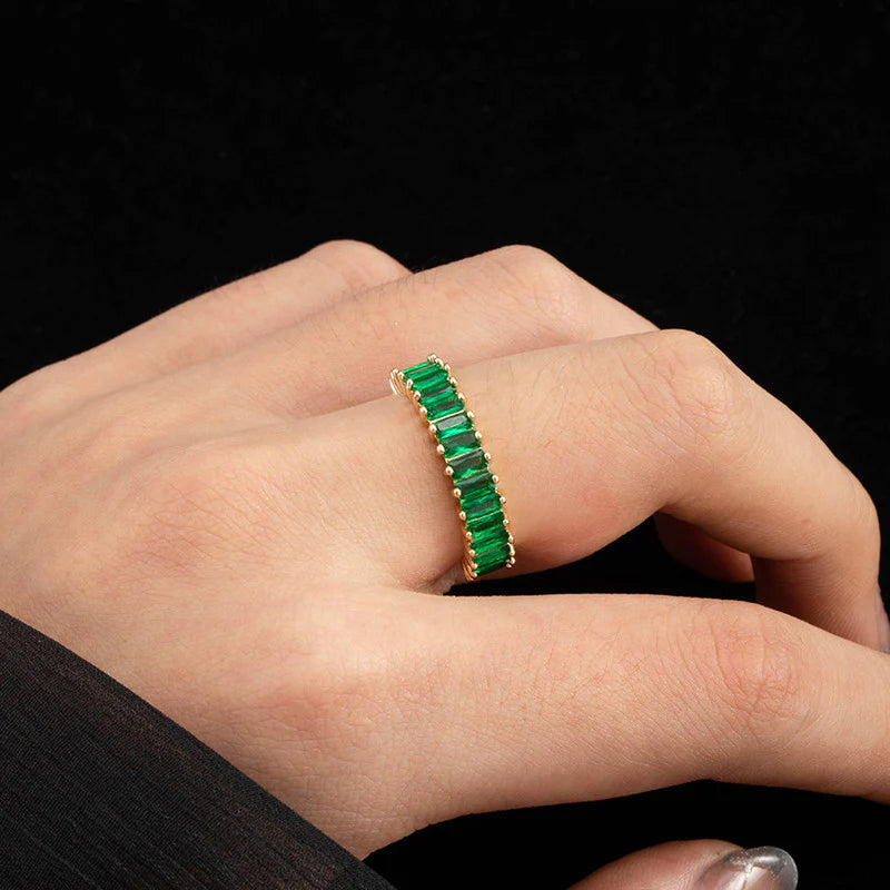 Emerald Radiance Gold Ring