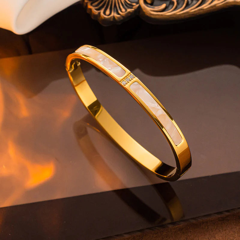 Mother of Pearl Gold Kada