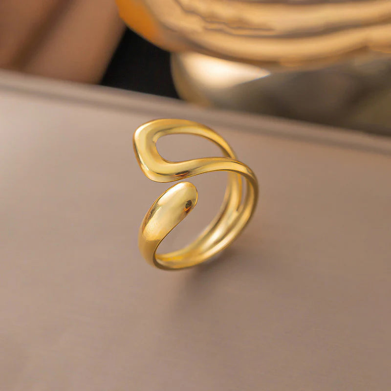 Liquid Aura Gold Ring