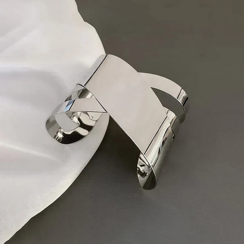 Sculpted cut-out Silver cuff